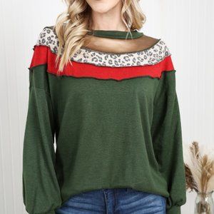Haptics Full Size Leopard Contrast Exposed Seam Top in Evergreen
